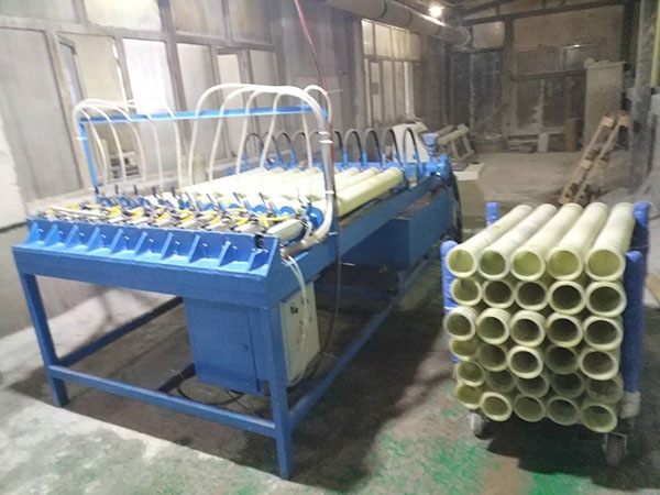 玻璃鋼膜殼外表面打磨機 (4)